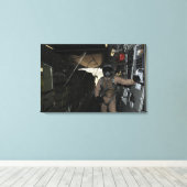 Paketpakete für die Containerzustellung verlassen  Leinwanddruck (Insitu (Holzboden))