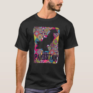 Pakistanische Karte auf dem traditionellen Blumenm T-Shirt