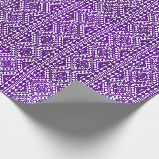 palästinensischer Tatreez Print in Lila Papier Geschenkpapier (Ecke)