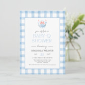 Pale Blue Gingham Kariert Baby Shower GRILLEN Einl Einladung (Stehend Vorderseite)