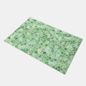 Pale Emerald und Pistachio Cobbled Patchwork Fußmatte (Schrägansicht)
