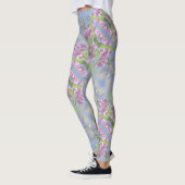 Pale Pastel Blue Sky Wilde Blume Lila Pink Leggings (Links)