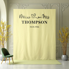 Pale Yellow | Mr and Mrs Elegant Simple Backdrop Wandteppich