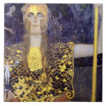 Pallas Athena, Gustav Klimt Fliese<br><div class="desc">Gustav Klimt (14. Juli 1862 - 6. Februar 1918) war ein österreichischer symbolischer Maler und einer der prominentesten Mitglieder der Wiener Sezessionsbewegung. Klimt ist bekannt für seine Gemälde, Wandgemälde, Skizzen und andere Kunstobjekte. Neben seinen figurativen Werken, die Allegorien und Portraits enthalten, malte er Landschaften. Unter den Künstlern der Wiener Sezession...</div>