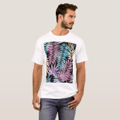 Palm-Blätter: dunkles Aquarellmuster T-Shirt (Vorne ganz)