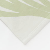 Palm-Blätter mit grünen Vögeln Fleecedecke (Ecke)