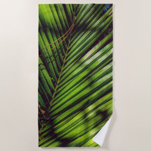 Palm Frontend, Pine Needles und Shadows Beach Hand Strandtuch