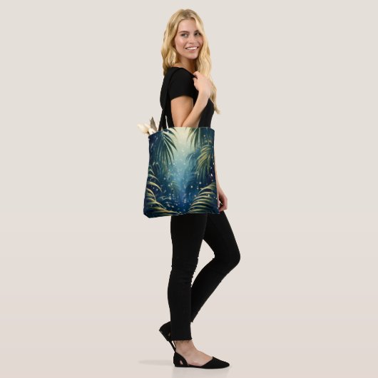 Palm leaves illuminated by moon and fireflies tasche (Am Model)