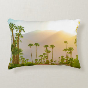 Palm Springs Sonnenuntergang Tag mit Bergen und Pa Dekokissen