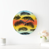 Palm Tree Blätter: nahtloses Muster. Große Wanduhr (Zuhause)