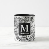 Palm Tree Blätter Schwarz-Weiß-Abstrakte Monogramm Tasse (Zentrum)