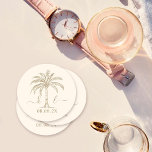 Palm Tree für kundenspezifische Monogramm-Hochzeit Runder Pappuntersetzer<br><div class="desc">Schöne und elegante Hochzeitseinladung feiern Liebe in ihrer reinsten Form mit Einladungen, die die Eleganz Ihrer Gewerkschaft widerspiegeln. Bestellen Sie noch heute Ihre eleganten Einladungen für Hochzeiten und Set Sie die Bühne für eine Feier, die so zeitlos ist wie Ihre Liebe. Egal ob Sie den Knoten in Ihrer Heimatstadt oder...</div>