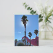 Palm Tree & Pink Dinosaurier Postkarte (Stehend Vorderseite)
