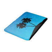 Palm Tree Silhouette gegen Abend Blue Badematte (Schrägansicht)