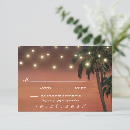 Palm Tree Sunset Beach Wedding RSVP Cards (Stehend Vorderseite)