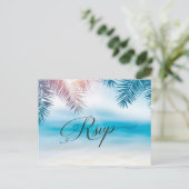 Palm Tree Tropical Island Beach Wedding RSVP Card Postkarte (Stehend Vorderseite)