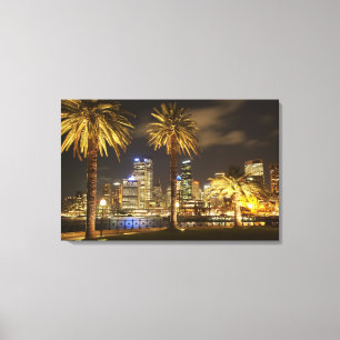 Palm Trees and CBD at Night, Sydney, New South Leinwanddruck