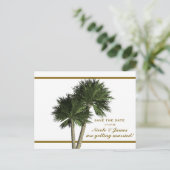 Palm Trees White & Gold Elegante Save the Date Kar Ankündigungspostkarte (Stehend Vorderseite)