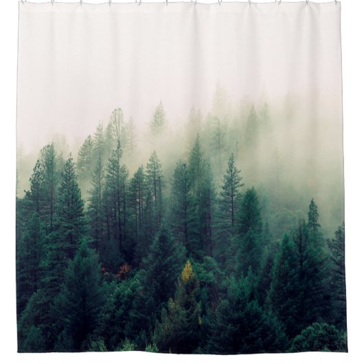 PALMBÄUME, DIE MIT FOG BEDECKT SIND DUSCHVORHANG (Vorderseite)