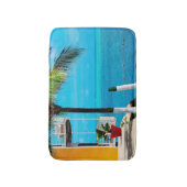 Palme am Vorgarten eines Hauses durch das Meer Badematte (Vorderseite Vertikal)