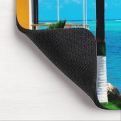 Palme am Vorgarten eines Hauses durch das Meer Mousepad (Ecke)