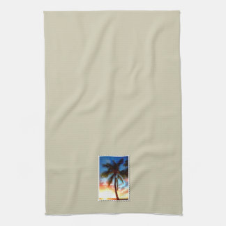 Palme an der Sonnenuntergang-Briefmarke auf Creme Handtuch