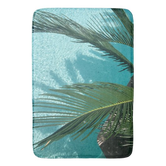 Palme über dem Wasser Badematte (Vorderseite Vertikal)