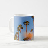 Palme unter blauem Himmel Kaffeetasse (Vorderseite Links)