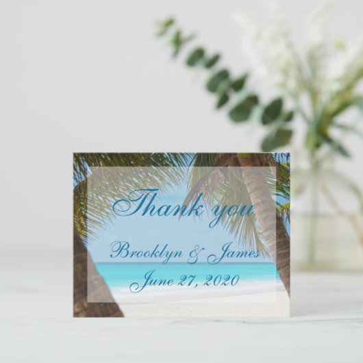 Palmen am Strand Hochzeit Danke Postkarten (Stehend Vorderseite)