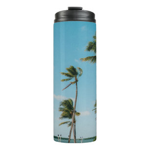 Palmen am Strand morgens Thermosbecher