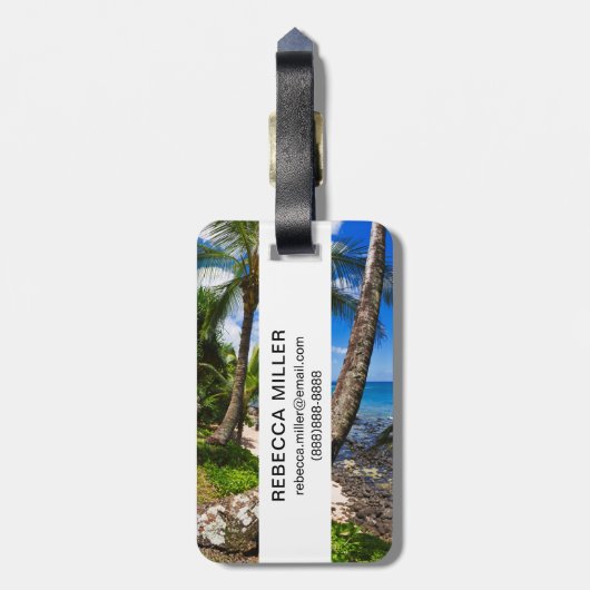 Palmen am Strand von Hideaways Gepäckanhänger (Rückseite vertikal)