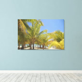 Palmen an einem weißen Sandstrand von Honduras Leinwanddruck (Insitu (Holzboden))
