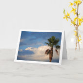 Palmen in Cloudy Sky Portrait Karte (Gelbe Blume)