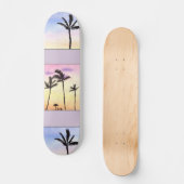 Palmen mit Sonnenaufgängen im Pastell Skateboard (Vorderseite)