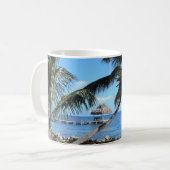 Palmen und Pier in Belize Kaffeetasse (Vorderseite Links)