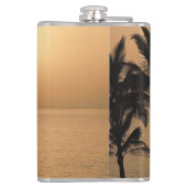 Palmen und romantischer Sonnenuntergang Flachmann (Rückseite)