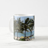Palmen und Strand auf einer Tasse (Vorderseite Links)
