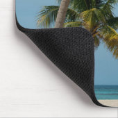 Palmen und weißer Sandstrand Mousepad (Ecke)