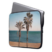 Palmenbaum am Strand am Morgen Laptopschutzhülle (Vorderseite Links)