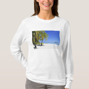 Palmenbestandene Strände Cookinseln 3 T-Shirt