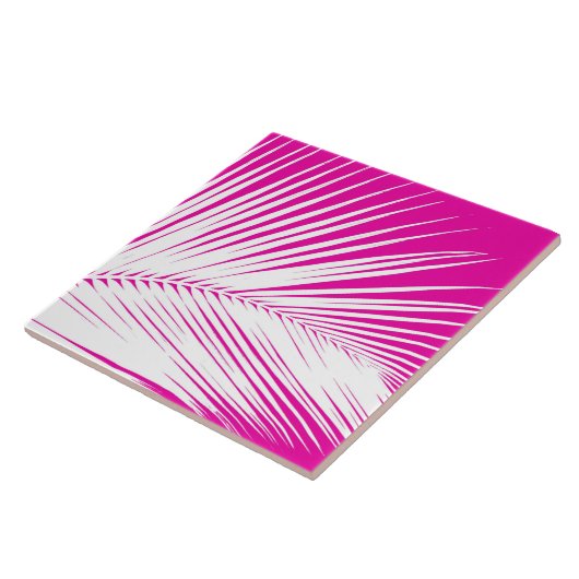 Palmenblatt weiß auf Fuchsienrosa Fliese (Seite)