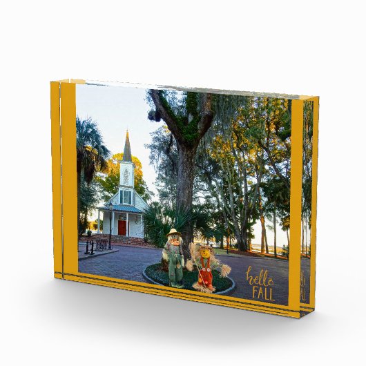 Palmetto Bluff Chapel Bluffton SC Fall Scarecrows Fotoblock (Rechts)