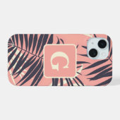 palmfarbene Blätter hellrosa personalisierte Monog iPhone 15 Hülle (Rückseite (Horizontal))