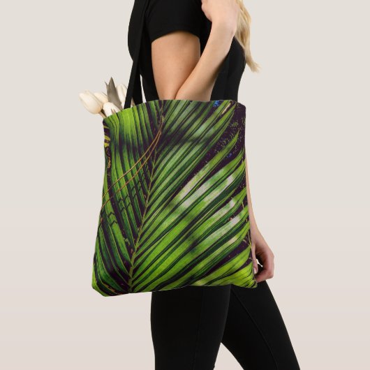 Palmfront, Pine Needles und Shadows Tasche (Von Nahem)