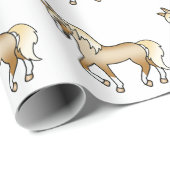Palomino Niedlicher Cartoon Trotting Horse Pattern Geschenkpapier (Rolleneckpunkt)