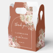 Pampas Grass Floral Geschenkschachtel (Geöffnet)