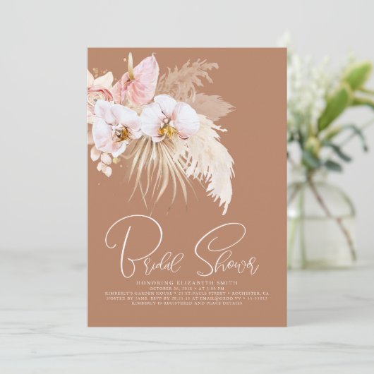Pampas Grass Tropical Floral Boho Brautparty Einladung (Stehend Vorderseite)
