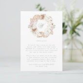 Pampas Wreath Moss Sage Green Monogram Elegant RSVP Karte (Stehend Vorderseite)