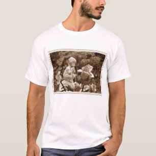 Pan-Garten (helles Kleid) T-Shirt