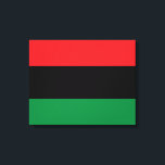 Panafrikanische Flagge Leinwanddruck<br><div class="desc">In diesem Design ist die panafrikanische Flagge (auch bekannt als Schwarze Befreiungsflagge, UNIA-Flagge oder afroamerikanische Flagge) zu sehen, eine dreiseitige Flagge, die aus drei horizontalen Streifen rot, schwarz und grün besteht. Die Vereinigung Universeller Neger Improvement Association und die Liga der Afrikanischen Gemeinschaften (UNIA-ACL) haben sie am 13. August 1920 offiziell...</div>